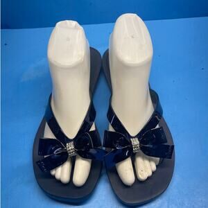 Guess TUTU Navy Blue Metallic Rhinestone Bow Flip Flop Sandals Women’s 38 7.5